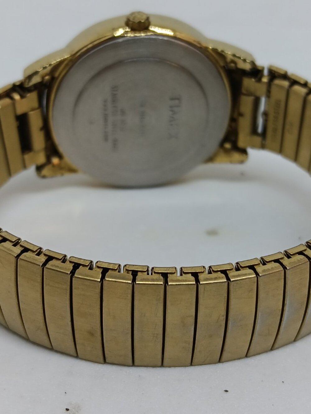 Timex Indiglo 14 Unisex 35mm Gold Tone Easy Reader Date Flex Band Watch NEW BATT - Picture 6 of 11